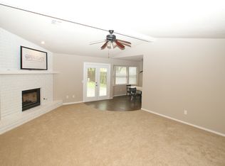 3900 S Walnut Ave, Broken Arrow, OK 74011