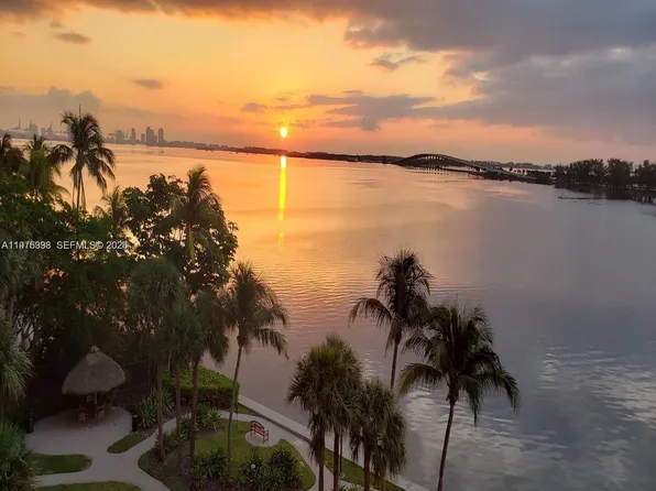 2451 Brickell Ave, Miami, FL