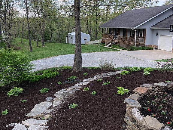2nd image of 555 Rocky Acres Ln