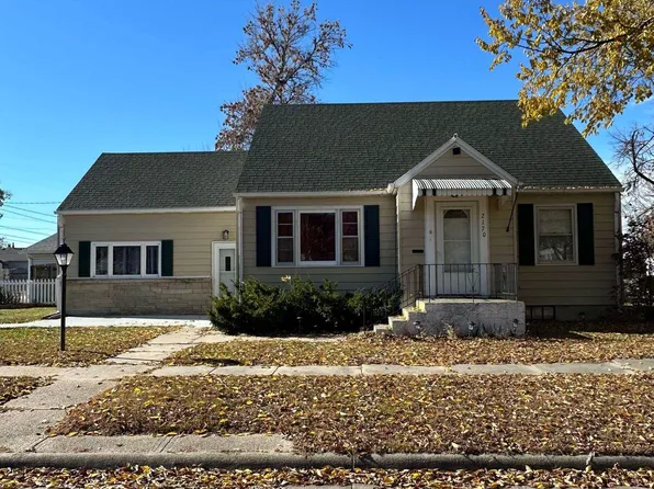 2170 31st Ave, Columbus, NE 68601