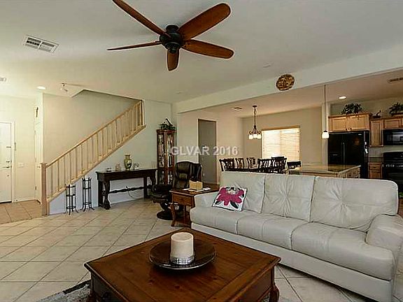 4th image of 10172 Padona Hill Ct