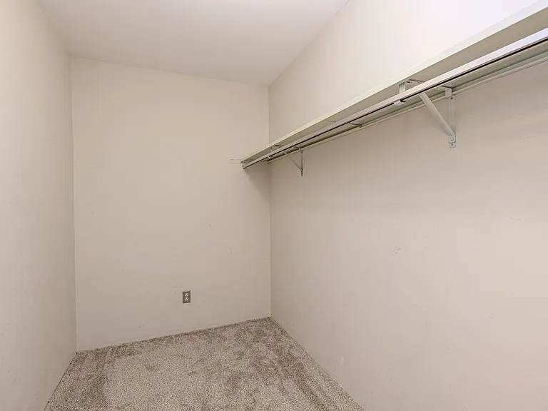 3022 S Wheeling Way #404 — Photo 11
