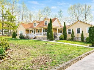 1055 Shahan Ln, Birchwood, TN 37308
