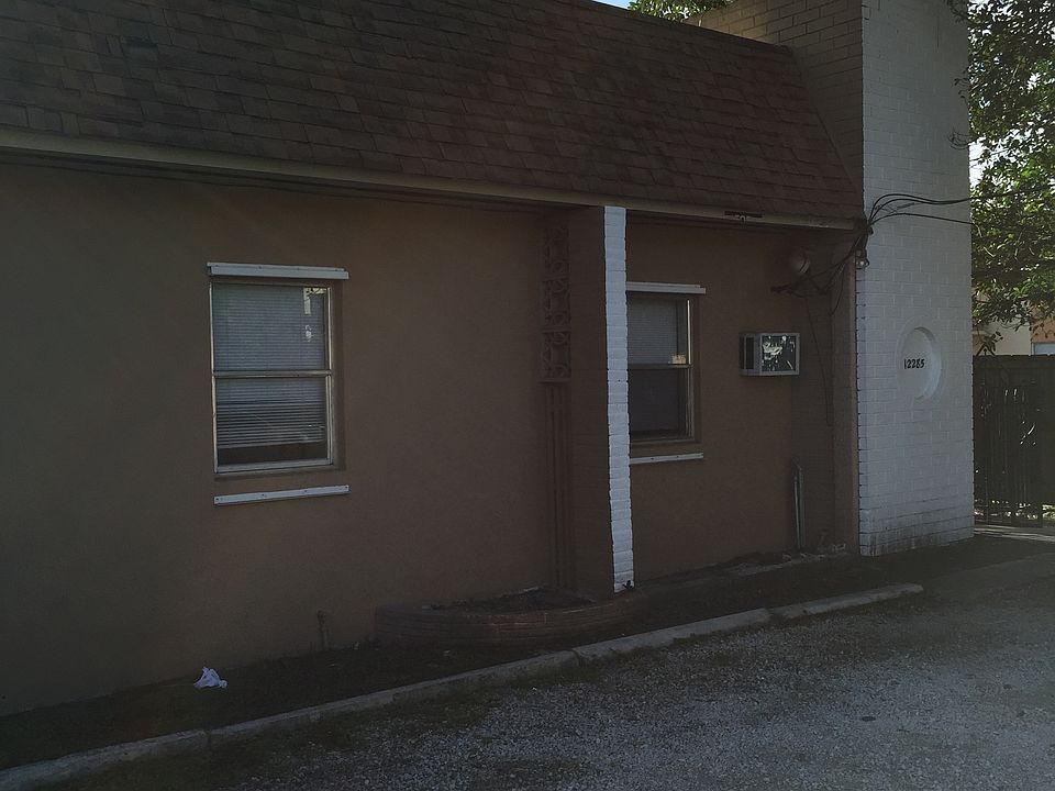 1st image of 12285 NE 5th Ave APT 4