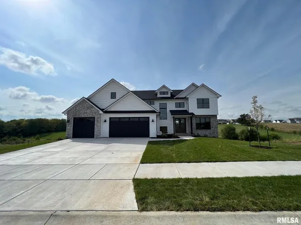 5454 Tucker Trl, Bettendorf, IA 52722