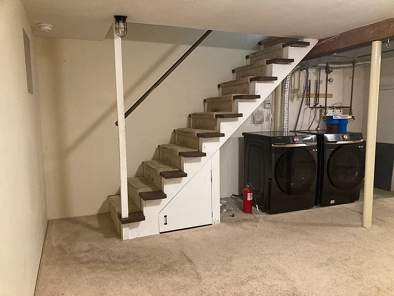 6 Carol Dr #6 — Photo 22