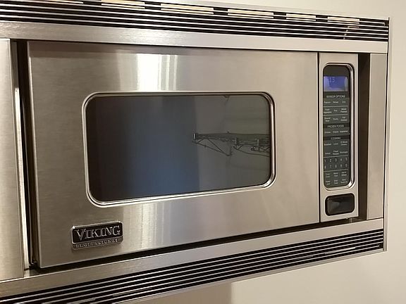 Viking Microwave Oven 