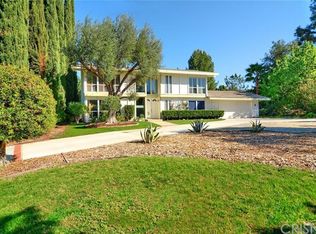 19460 Shenango Dr, Tarzana, CA 91356