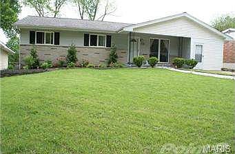 Classic ranch in a friendly, established neighborhood. Freshly l