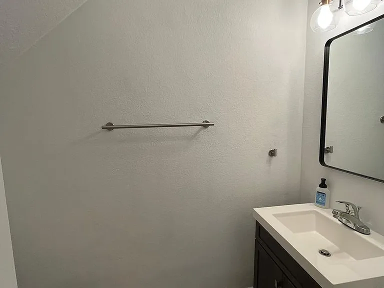 410 Tradition Ln — Photo 11