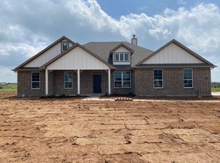 2515 Southern Oak Trail Oak, Terrell, TX 75161