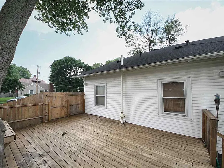 1516 21st Ave — Photo 23