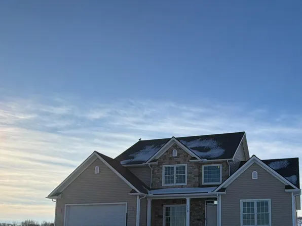 110 Starlight Ln, Lebanon, PA 17046
