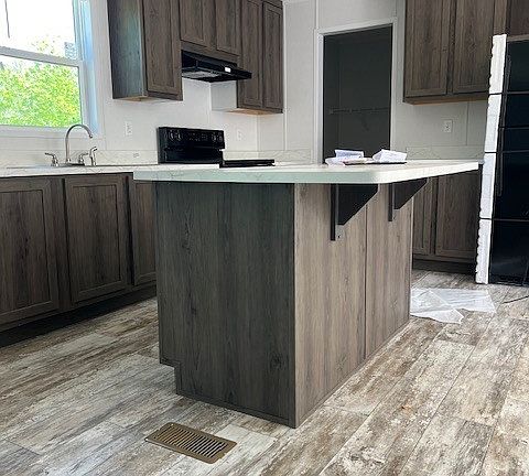 4th image of 3203 Cliffshire Ln