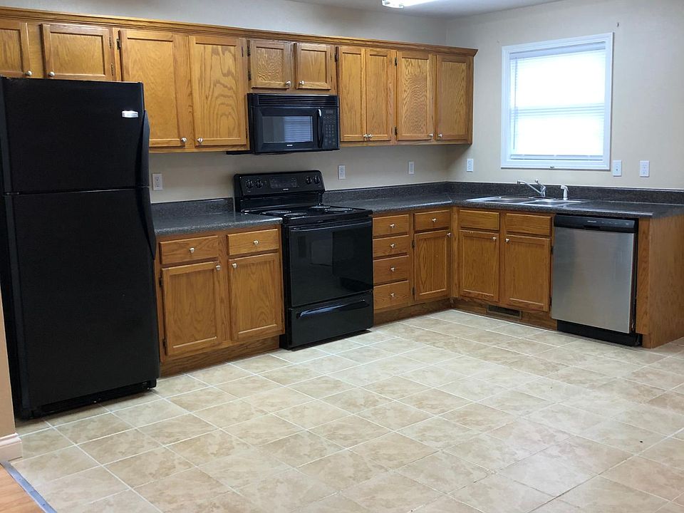 1st image of 219 Netherton Ln #104