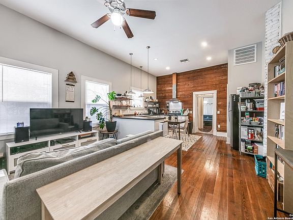 3rd image of 310 Ada St #102