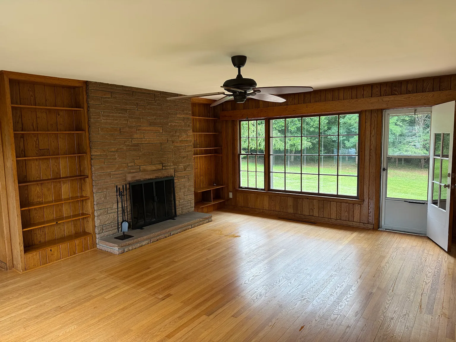 81 Dogwood Grove — Photo 3