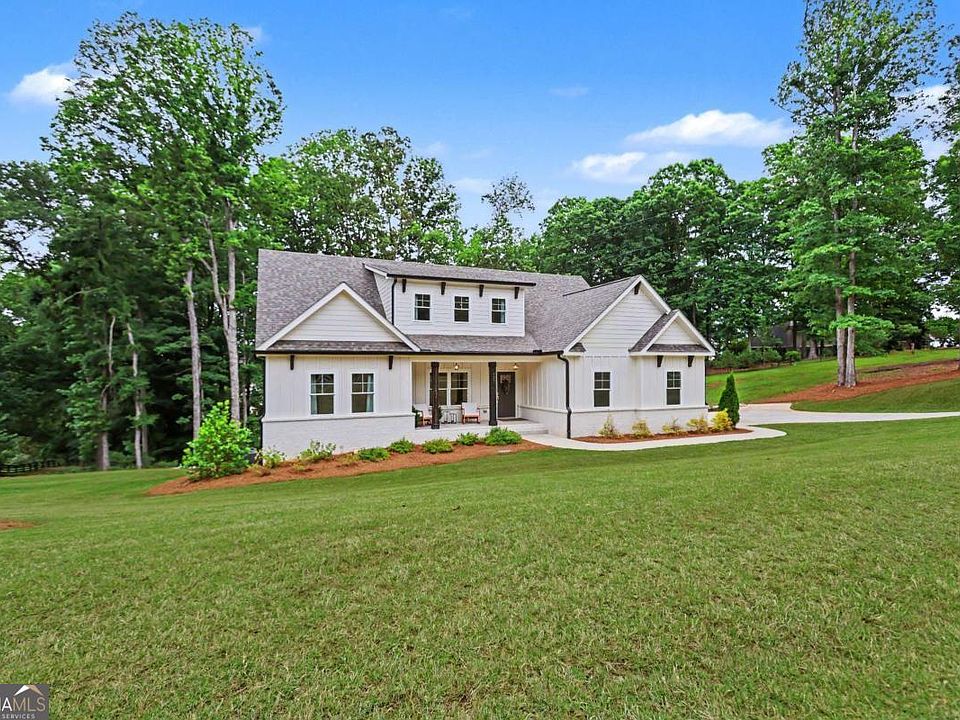 1st image of 727 Old Collins Rd