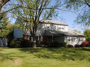 1986 Muhlenburg Dr, Lansdale, PA 19446