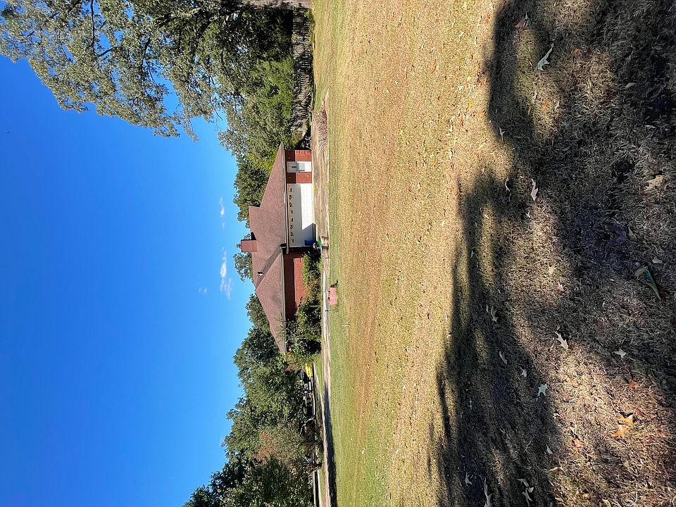 1st image of 2 Rosemary Ln