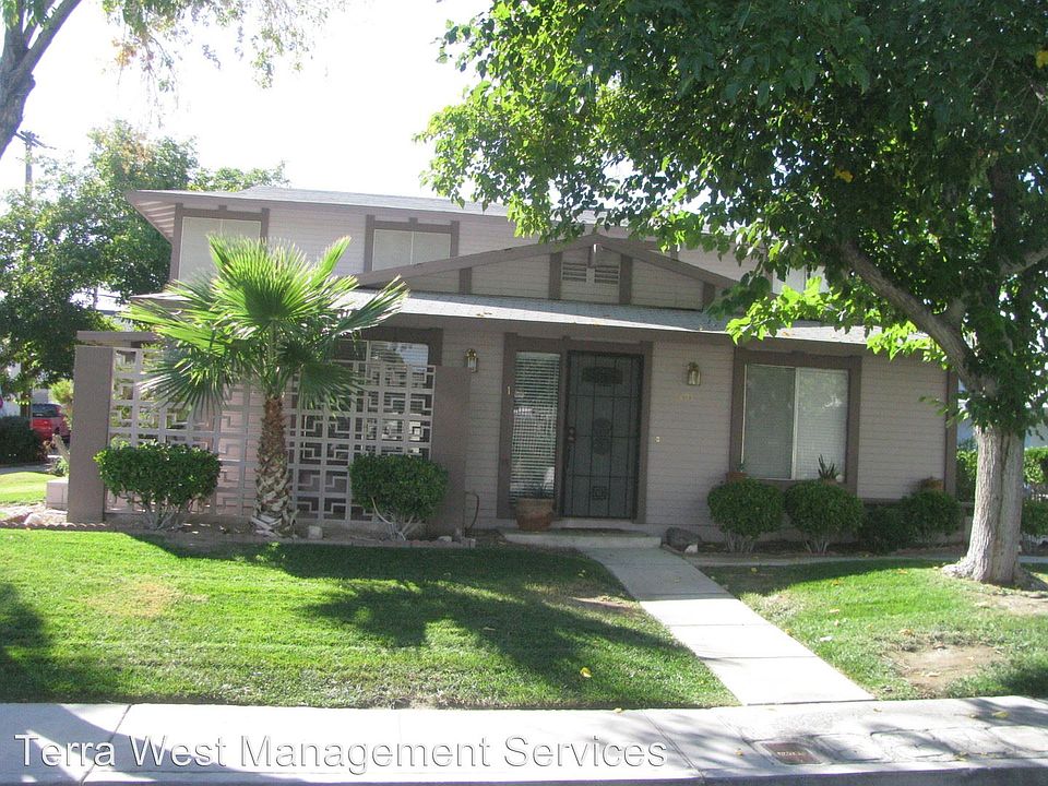 1st image of 1393 Dorothy Ave Unit 3