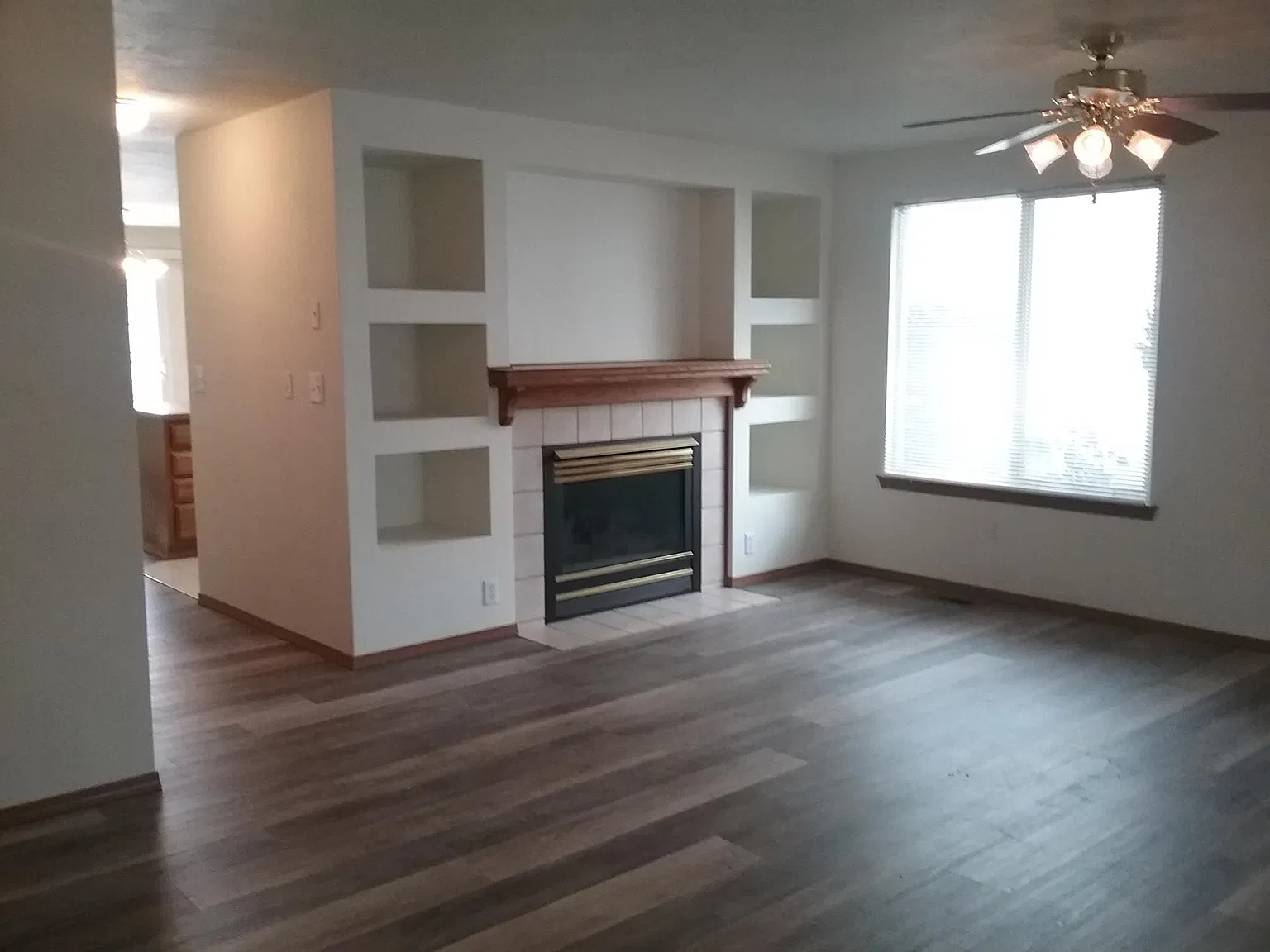 3 bed, 1500 sqft, $2,395 — Photo 3