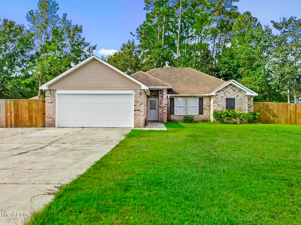 1st image of 8205 Redstone Dr