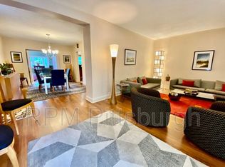 5462 Pocusset St, Pittsburgh, PA