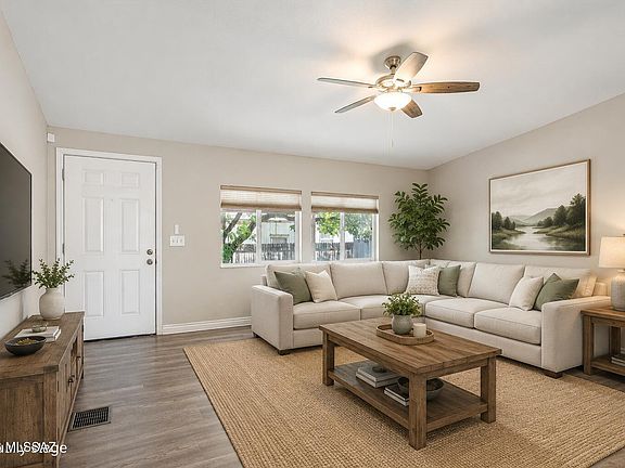 4th image of 4132 N Nidito Pl