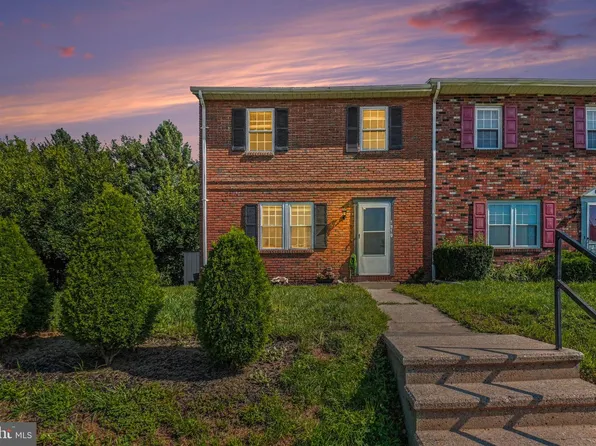 1919 Andre Ct, Reading, PA 19610
