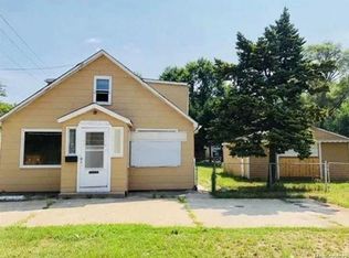 3903 S Beech Daly St, Dearborn Heights, MI 48125