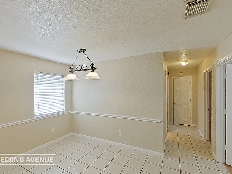 1835 Wren Dr — Photo 6