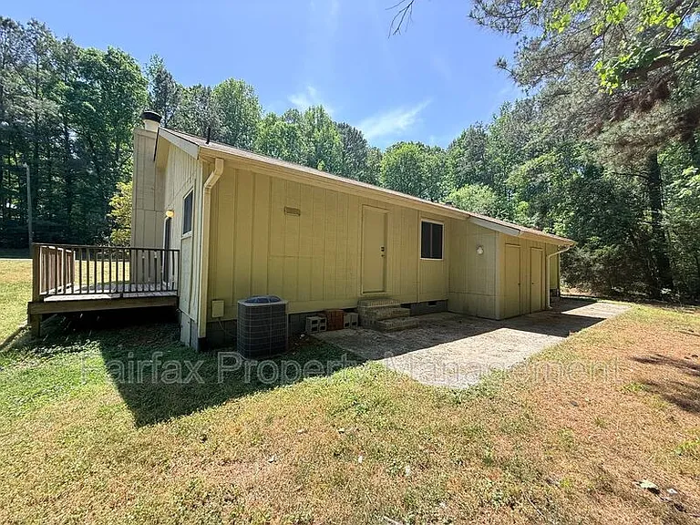475 Cedar Lake Rd #B — Photo 12