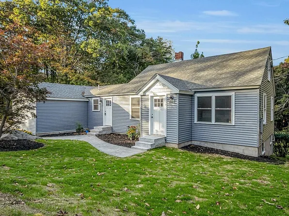 102 Turnpike Rd, Ashby, MA 01431