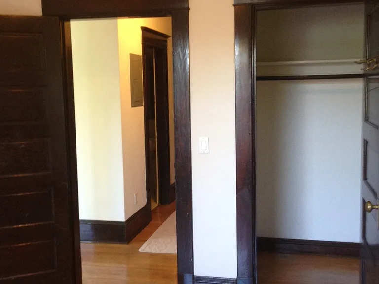 Clearwater and Star Apartments — Photo 32