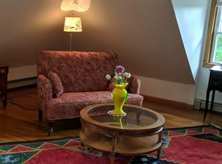 7 Pine Tree Rd, Wellesley, MA 02482