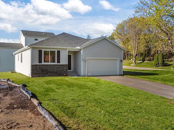 2nd image of 3149 Seminary Dr