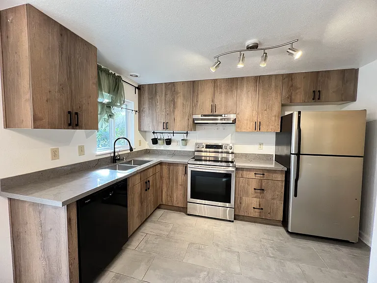 5317 S 300th Pl — Photo 9