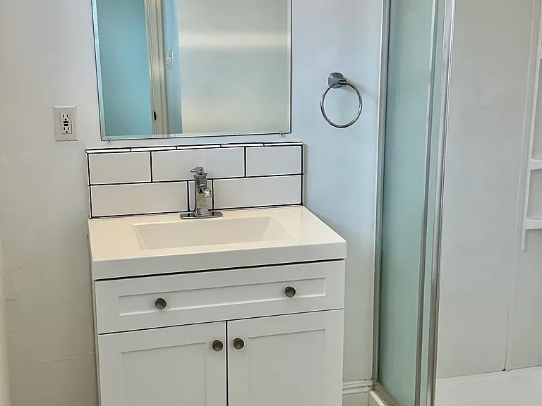 1705 S Myers St #3 — Photo 6