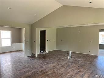 5th image of 428 Culloden Moore Dr