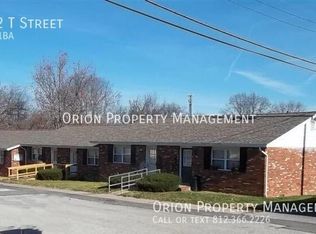 1102 T St, Bedford, IN 47421