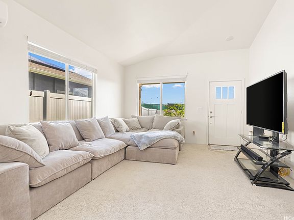 2nd image of 91-1590 Ilikana St
