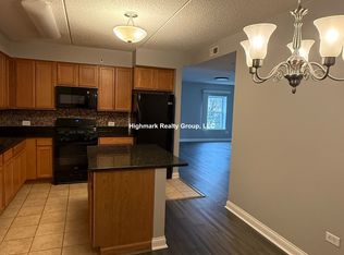 3420 N Old Arlington Heights Rd #209A, Arlington Heights, IL 60004