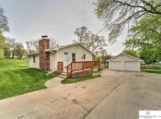 4951 O St, Omaha, NE 68117