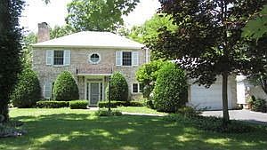 1st image of 440 Dell Ln