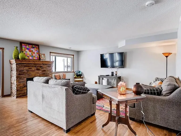 19 Meadowlark Dr — Photo 8