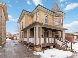 74 Pearl St, Brantford, ON