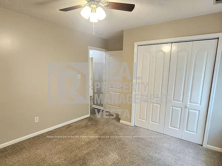100 Wiley Way — Photo 12