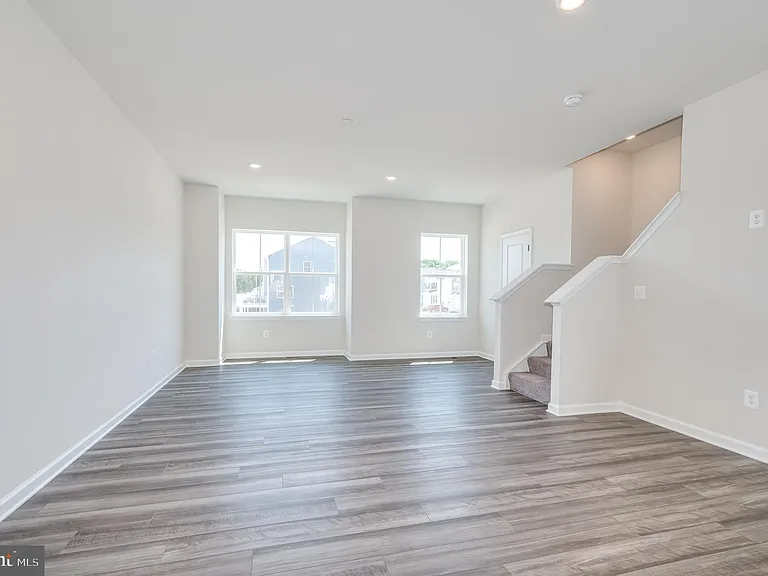 67 Swan Field Ave — Photo 17