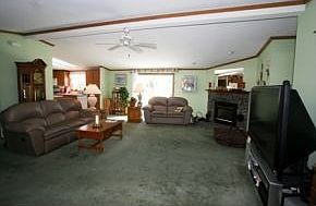 5th image of 6803 Wood View Dr